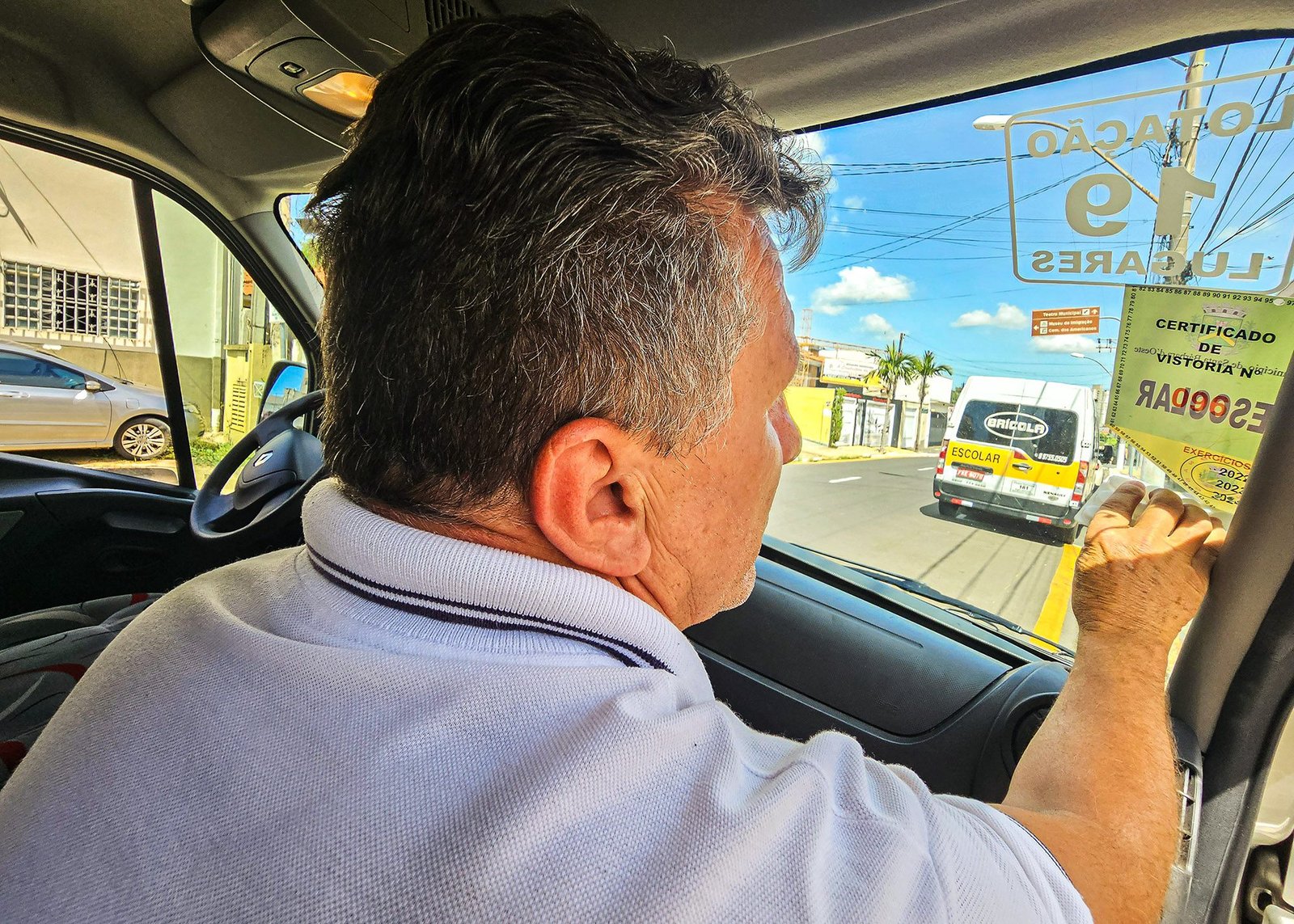 Transporte Escolar 2024: 12 vans comparecem no primeiro dia de vistoria obrigatória em Santa Bárbara 1 Vistoria Vans FOP 01 - imprensa