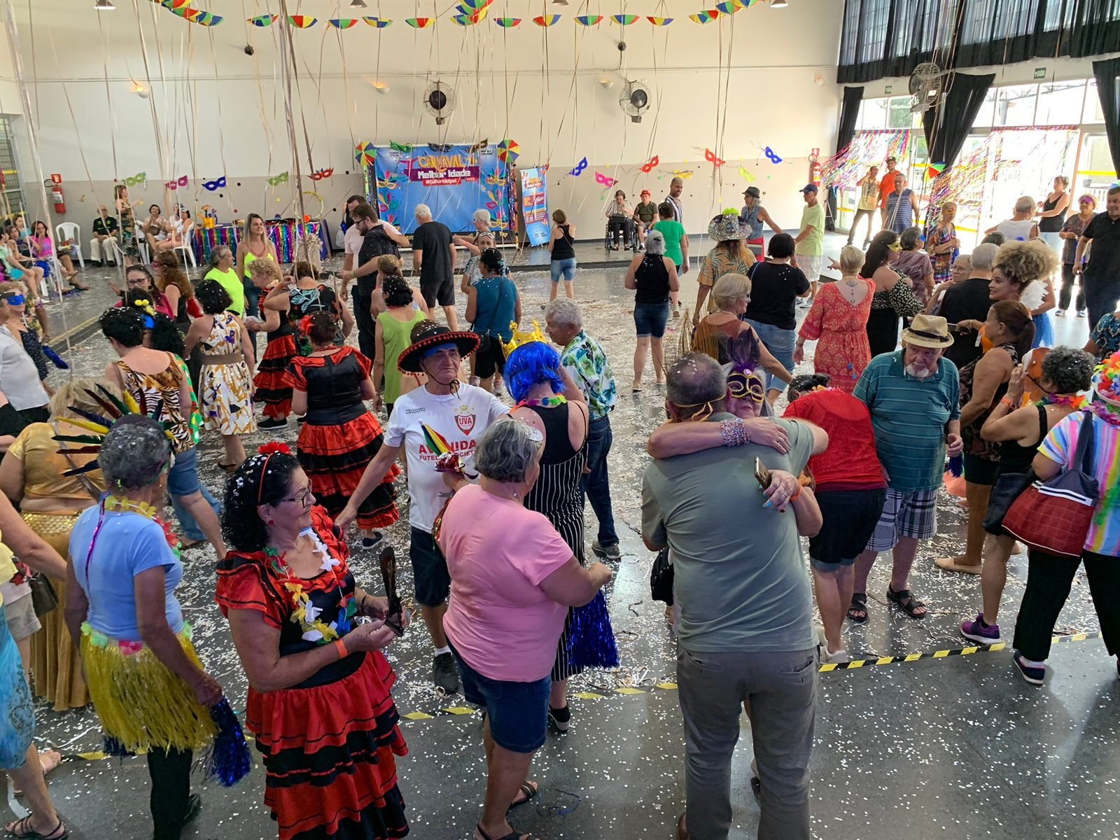 Baile Carnaval da Melhor Idade do Fundo Social PMNO 2023-02-17 (31)