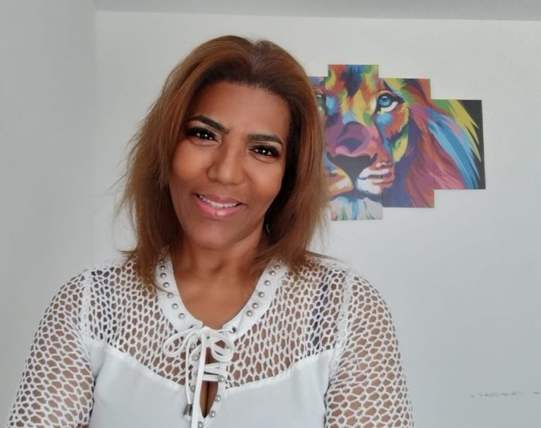 Imagem -divulgação - Psicóloga Alessandra Augusto