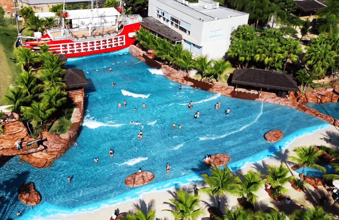 Thermas Water Park é Um Dos Atrativos Turísticos Mais Procurados em São Pedro 1 Piscina-de-Ondas_divulgação3