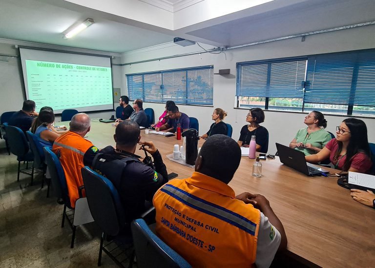 sala arboviroses dengue 04 imprensa