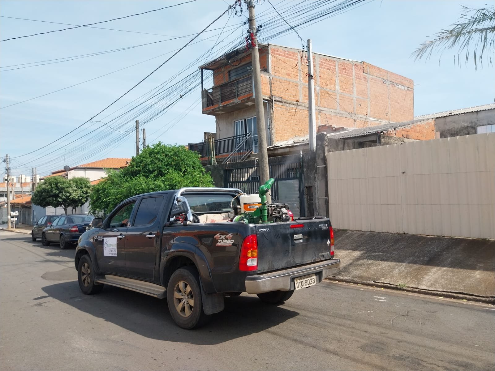 Zoonoses da Prefeitura de NO promove mais um ‘fumacê’ contra a dengue nesta 5ª-feira em 7 locais, 52 quadras e 1.611 imóveis 1 Fumacê Nebulização Veícular anti dengue Aedes Zoonoses PMNO - dia 03 2024-02-27 (44)