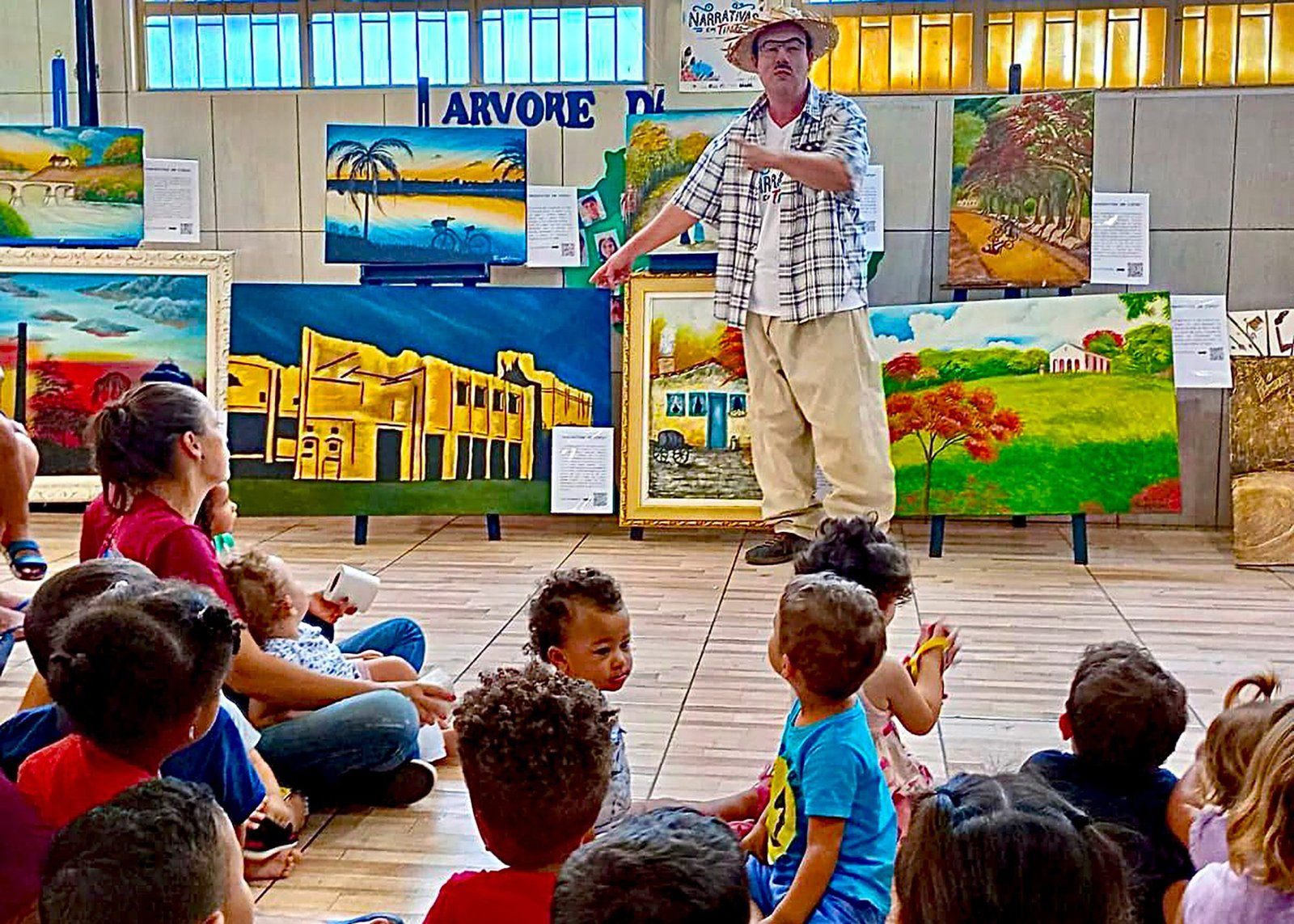 Lei Paulo Gustavo: projeto “Narrativas em Tinta” traz exposição e oficina a partir de segunda-feira (18) 1 narrativas 02 imprensa