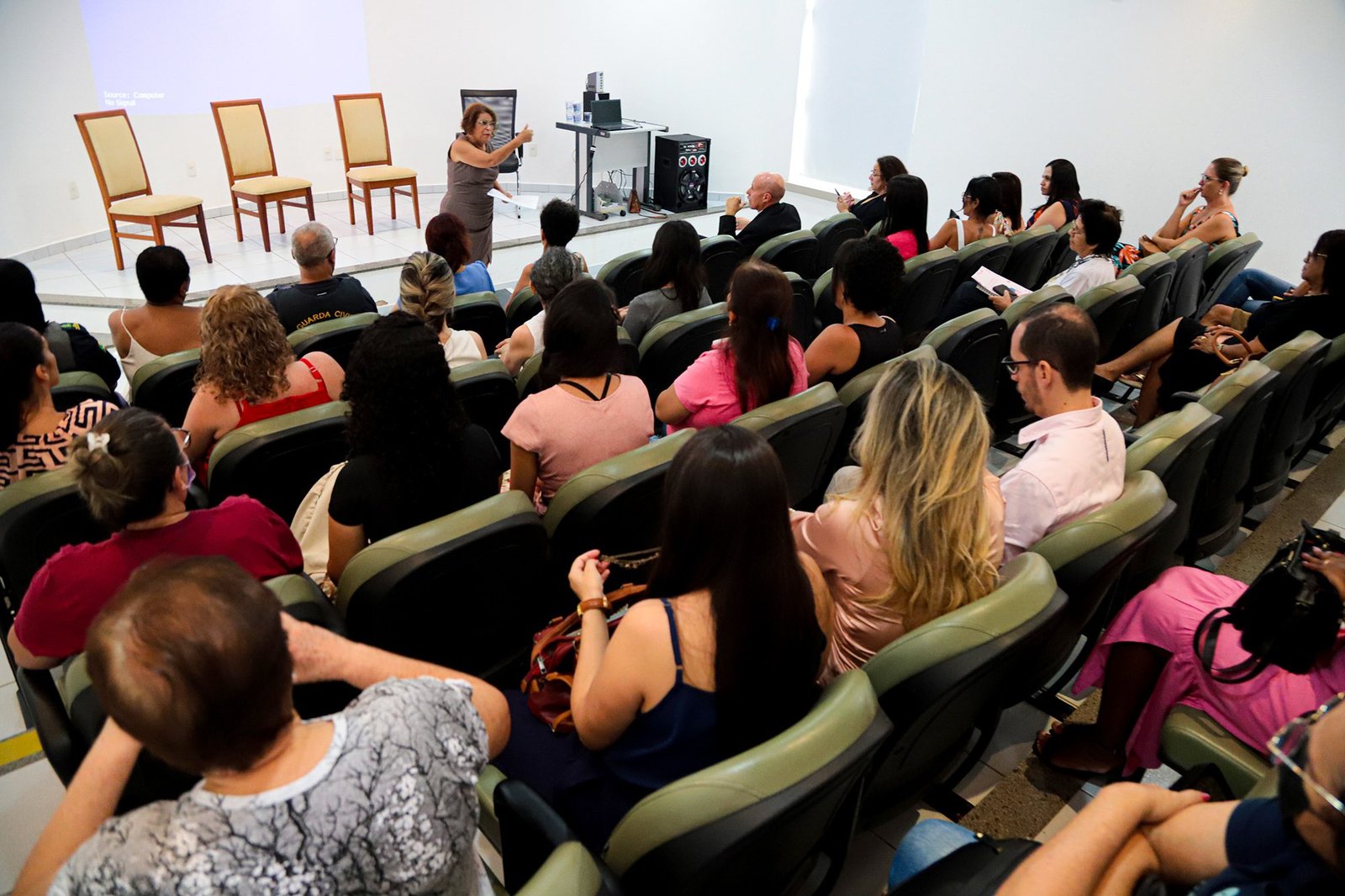 roda-de-conversa-dia-da-mulher-2023-imprensa