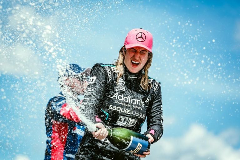 Bia Figueiredo (Beto Corrêa)