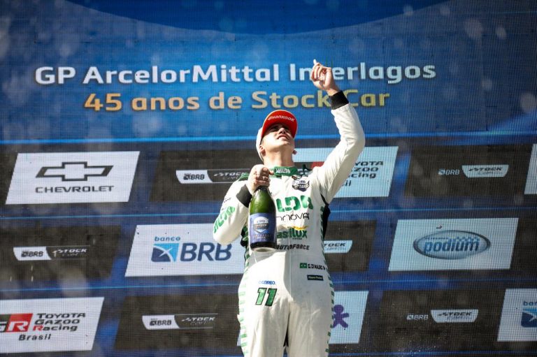 Gaetano Di Mauro venceu a corrida principal do fim de semana em Interlagos (Duda Bairros/Stock Car)