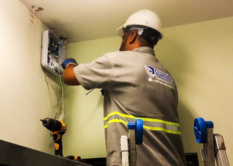 Vigilância nas Escolas 02 - imprensa