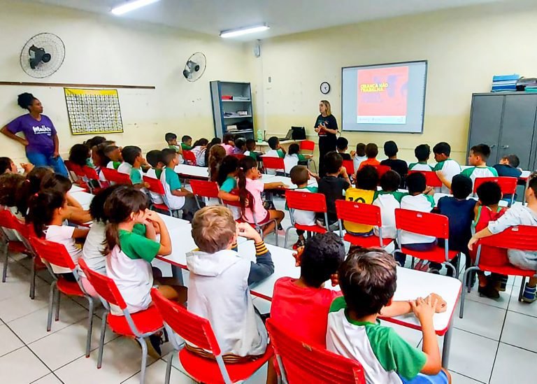 oficinas do concurso multicultural combate ao trabalho infanti 03 imprensa