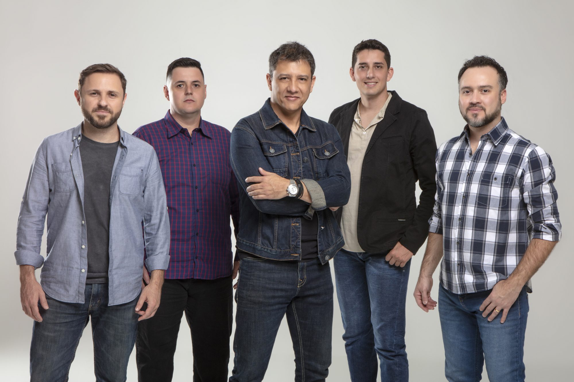 GRUPO VIOLADO_FOTO OFICIAL_CRÉDITOS FOTÓGRAFO - AZAEL BILD-imprensa