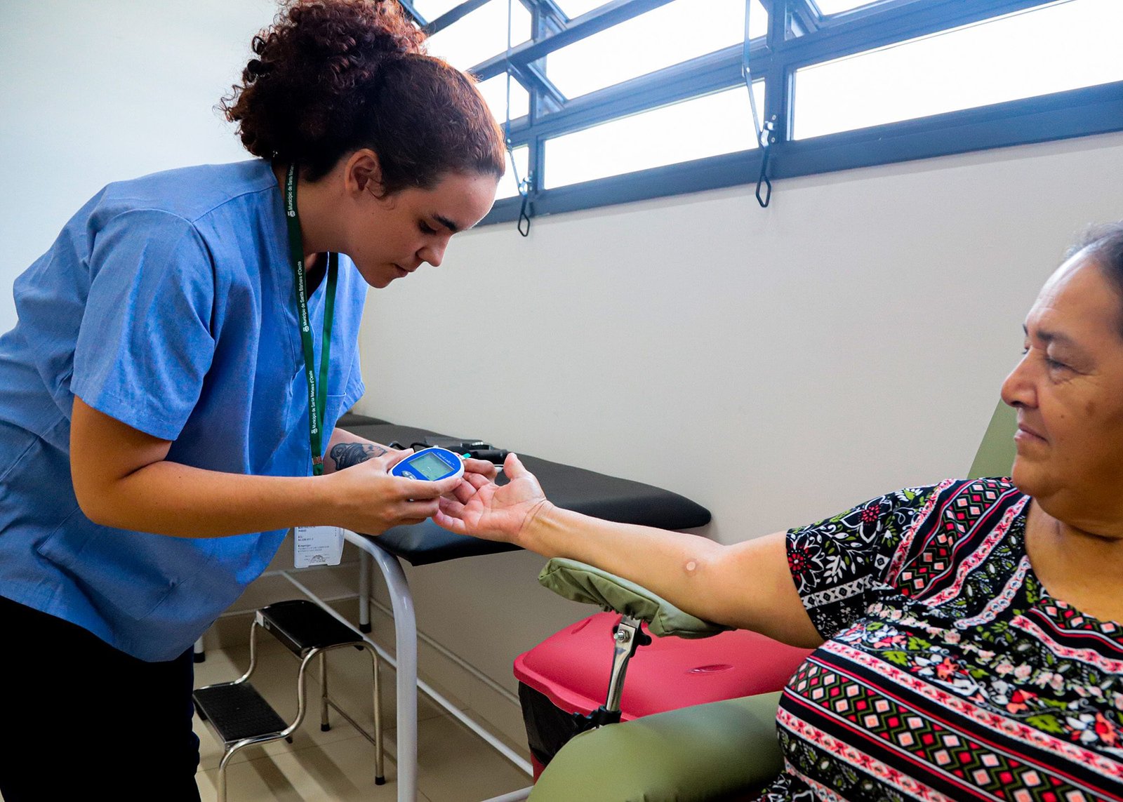 atendimento complexo regional de saude perola 02 imprensa