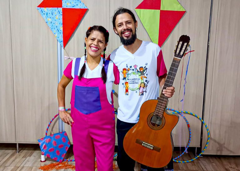 brincadeiras e cantigas com historias imprensa