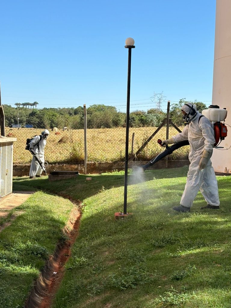Nebulização costal anti Aedes dengue nos Ipês 2024-05-06 (13)
