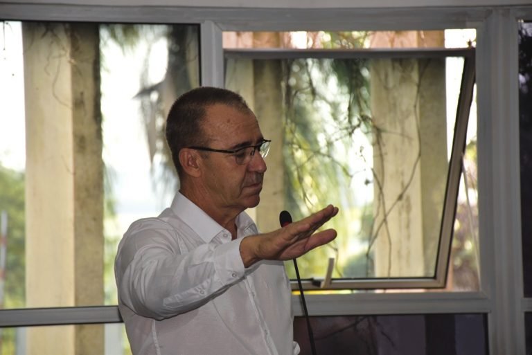 Valdemar Gomes Peixoto da Silva, tomou posse em substituição ao vereador Carlão Motorista