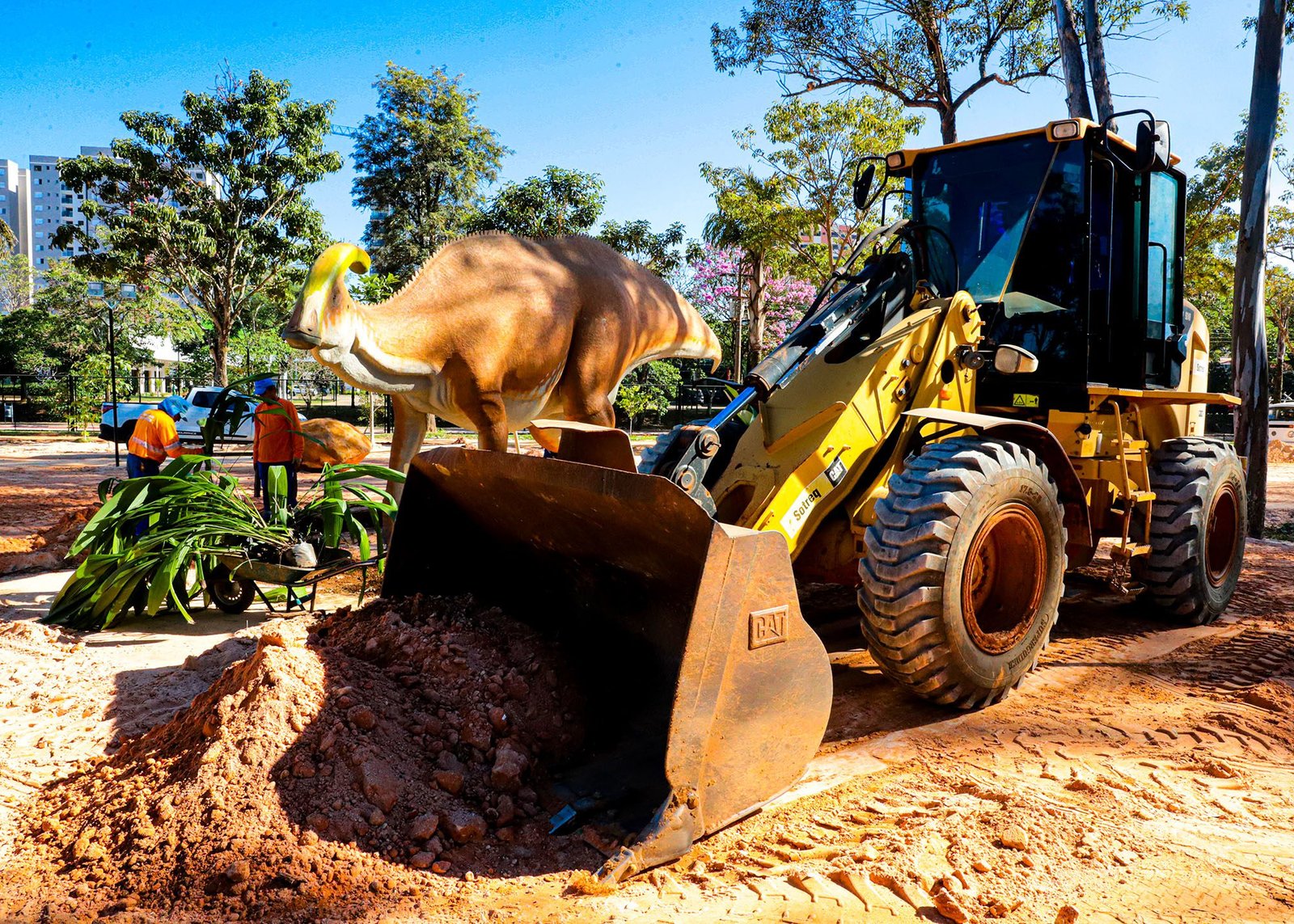 obras pq dos ipes 08 imprensa