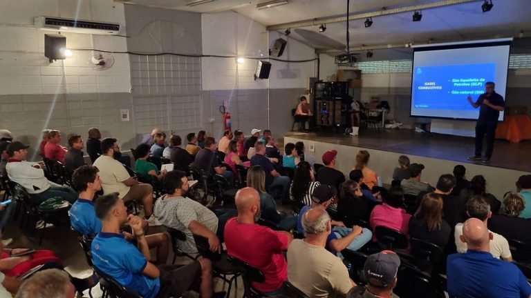 Marilia Pierre e Divulgação