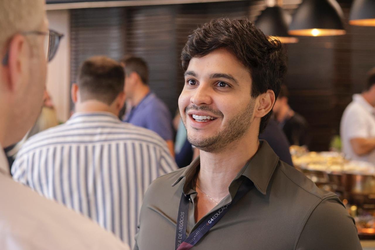 Inovação e maturidade caminham juntas numa aposta de inclusão e diversidade etária no mercado de trabalho 1 IMG-20241014-WA0060