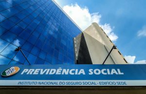 Beneficiários do INSS que receberam recursos a partir de junho terão 13º salário em novembro