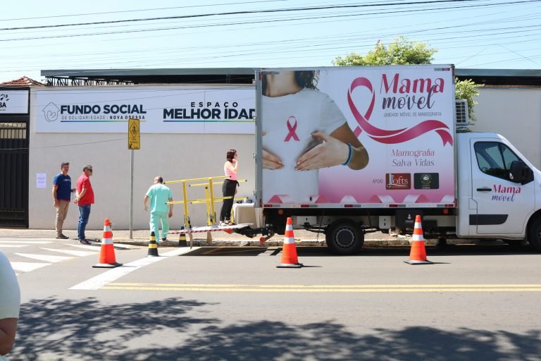 Mutirão Mamografias Outubro Rosa PMNO - Mamamóvel no Fundo Social 2024-10 (5)