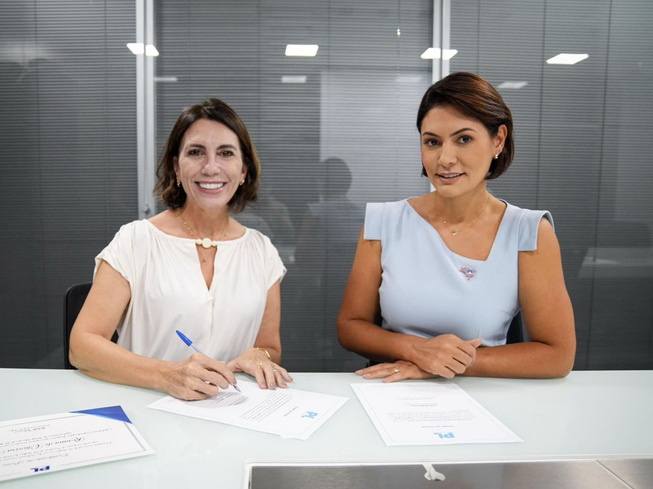 deputada federal Rosana Valle