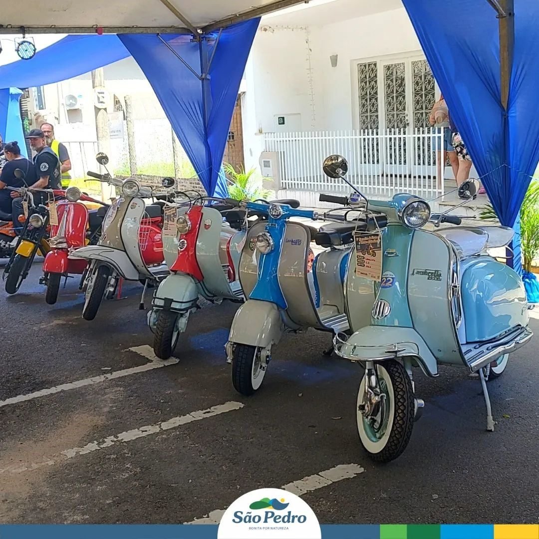 vespas 2
