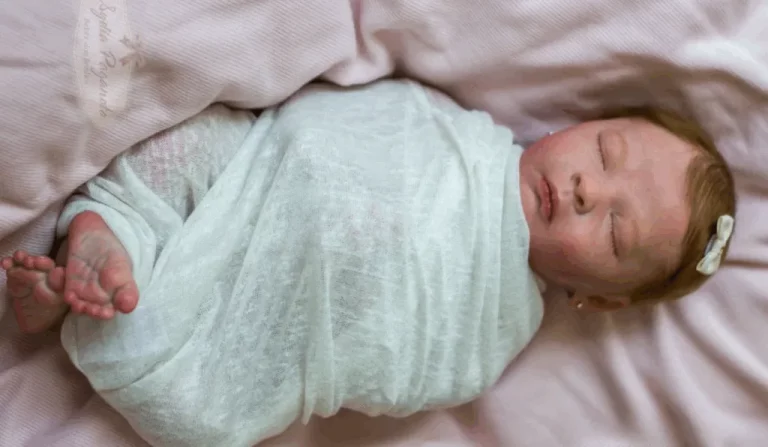 Bebê reborn criado pela artista Sydia Paganoto (Reprodução: Instagram/ @sydiapaganoto)