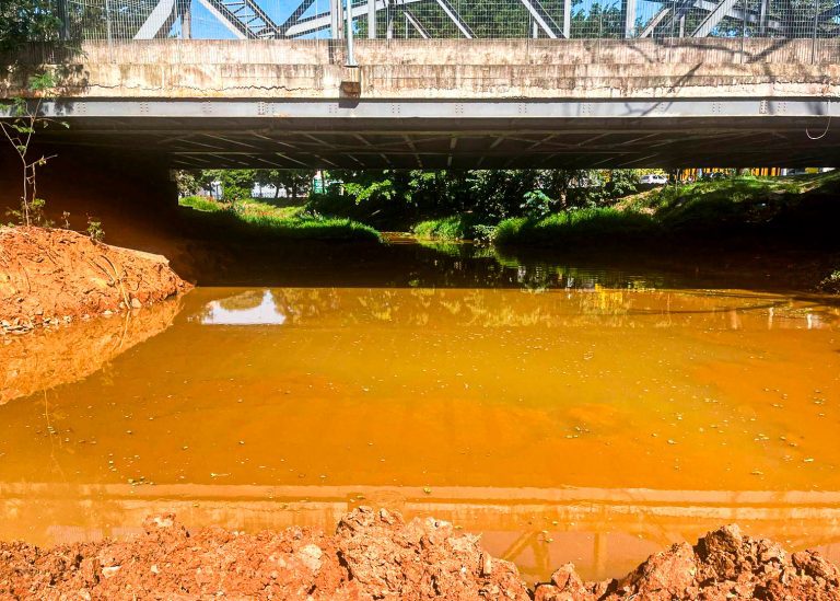 Desassoreamento Ribeirão 03