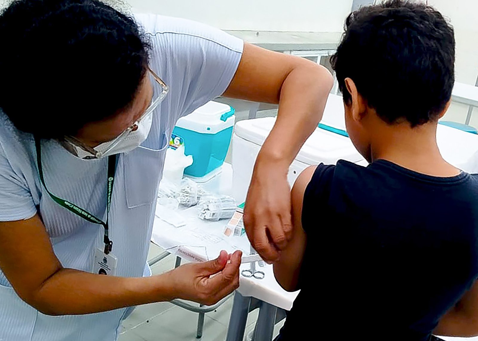 Prefeitura de Santa Bárbara inicia atualização de cadernetas de crianças e adolescentes 1 vacinaçao escolas estaduais imprensa