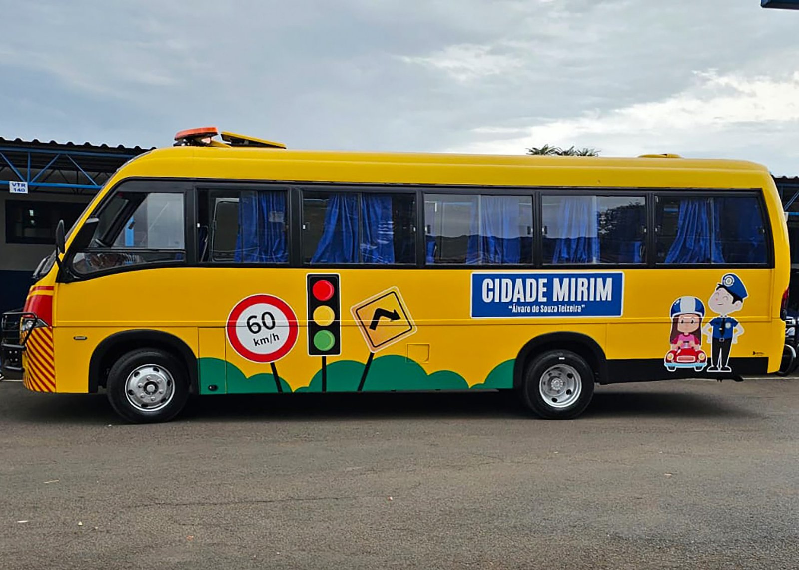 Cidade Mirim de Trânsito de Santa Bárbara conta com micro-ônibus exclusivo para transporte de alunos 1 onibus cidade mirim 07