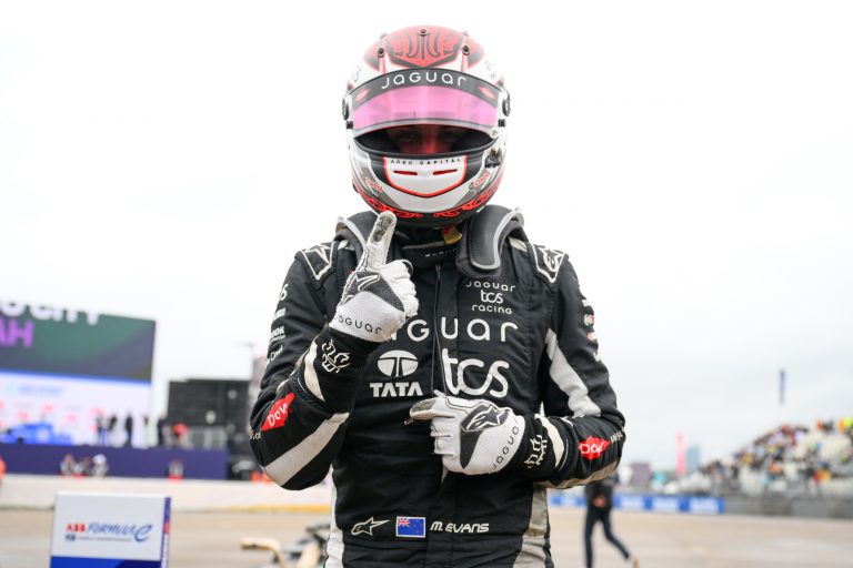 Fórmula E/Divulgação Mitch Evans recoloca Jaguar no topo do pódio, em Berlim