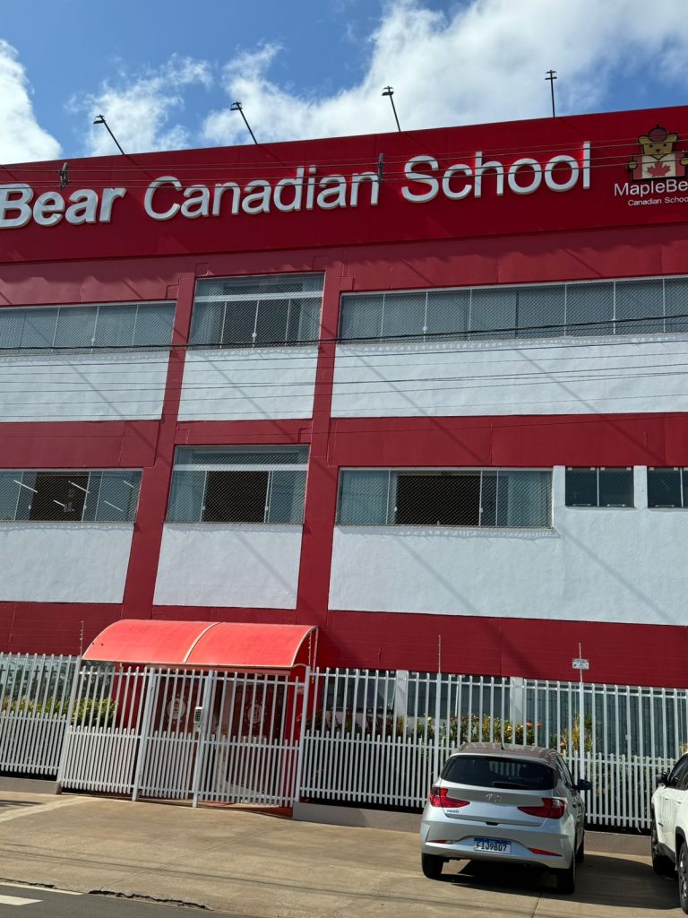 Divulgação Maple Bear - Santa Bárbara d'Oeste