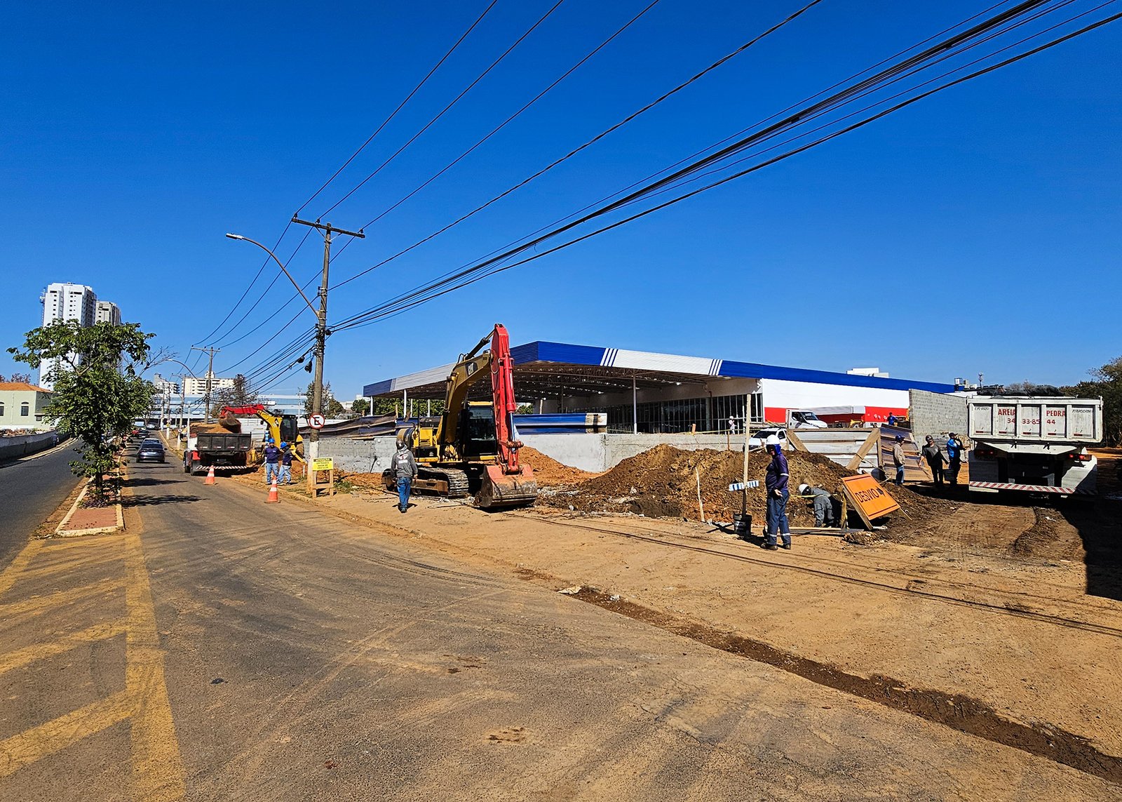 Obras Paulistão Atacadista 02
