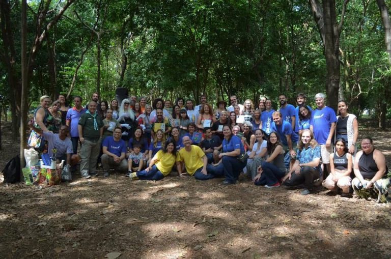 escritores reunidos em 2024 no caminho literario da flaam