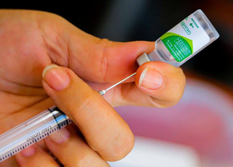 vacina hpv 06 imprensa