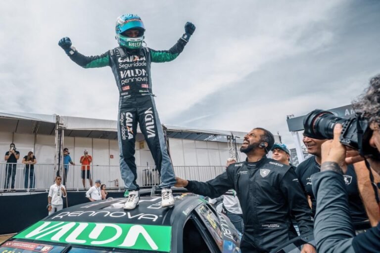 Guilherme Salas voltou ao jogo com vitória em Mogi Guaçu (Marcelo Machado de Melo/BRB Stock Car)