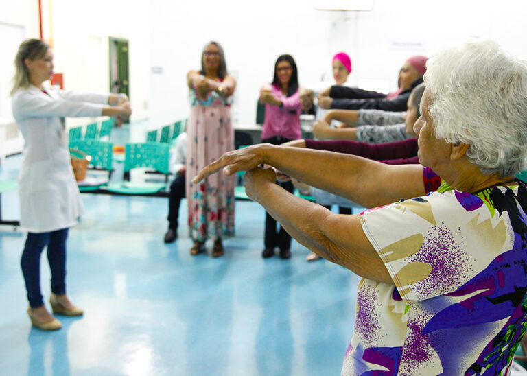 Outubro Rosa 01 - imprensa