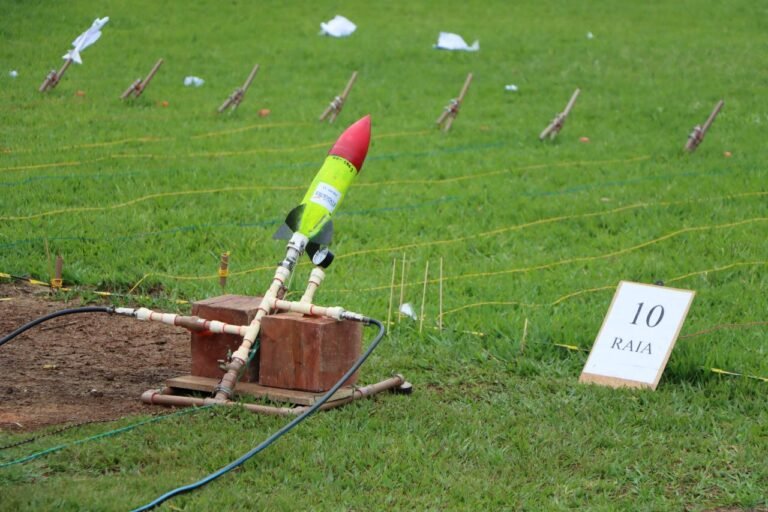 Foguete - Lançamento de foguetes - Divulgação OBA