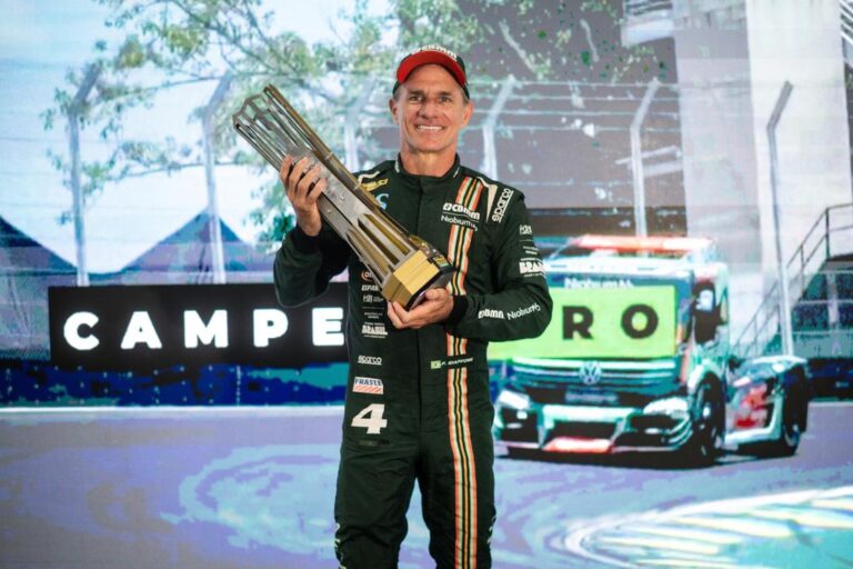 É tetra! Felipe Giaffone garantiu o título neste domingo (Duda Bairros)