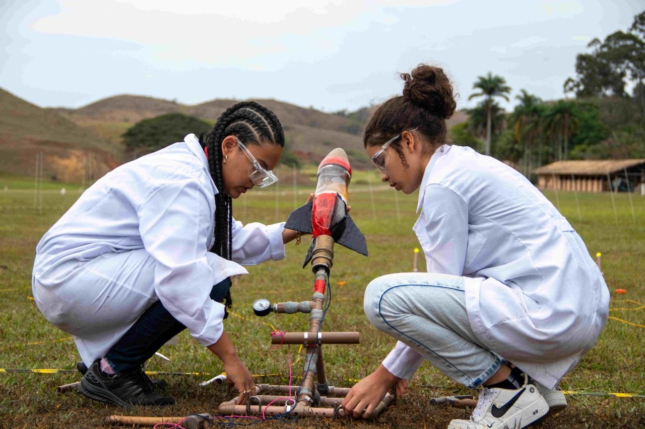 Protagonismo feminino na ciência - Meninas conquistam 11.725 medalhas na OBAFOG 2025 - Foto Clara Sampaio