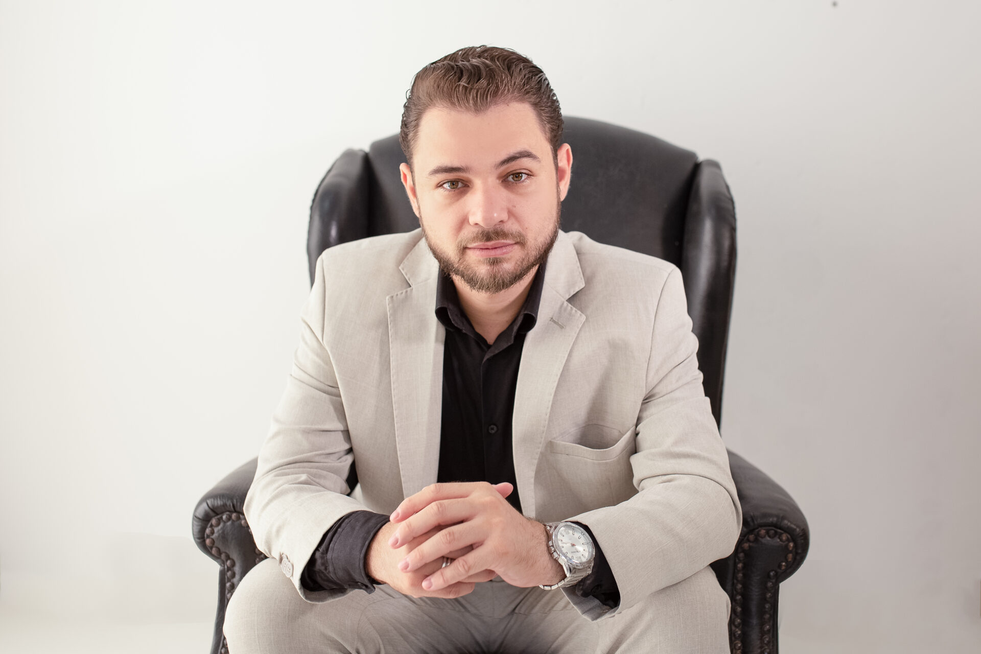 Foto Cris Andrade.jpg