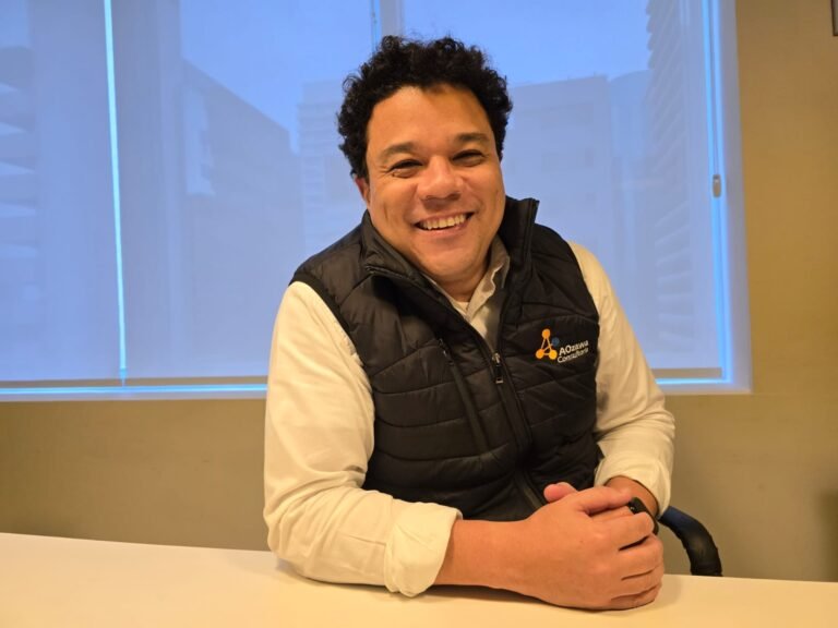 Anderson-Ozawa-Consultor--4-