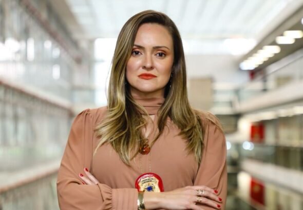 Jacqueline Valadares - presidente do Sindpesp