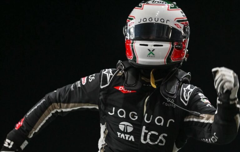 - Da Costa celebra primeira vitória com equipe da Jaguar TCS Racing  - Crédito: Simon Galloway/LAT Images/Fórmula E/Divulgação