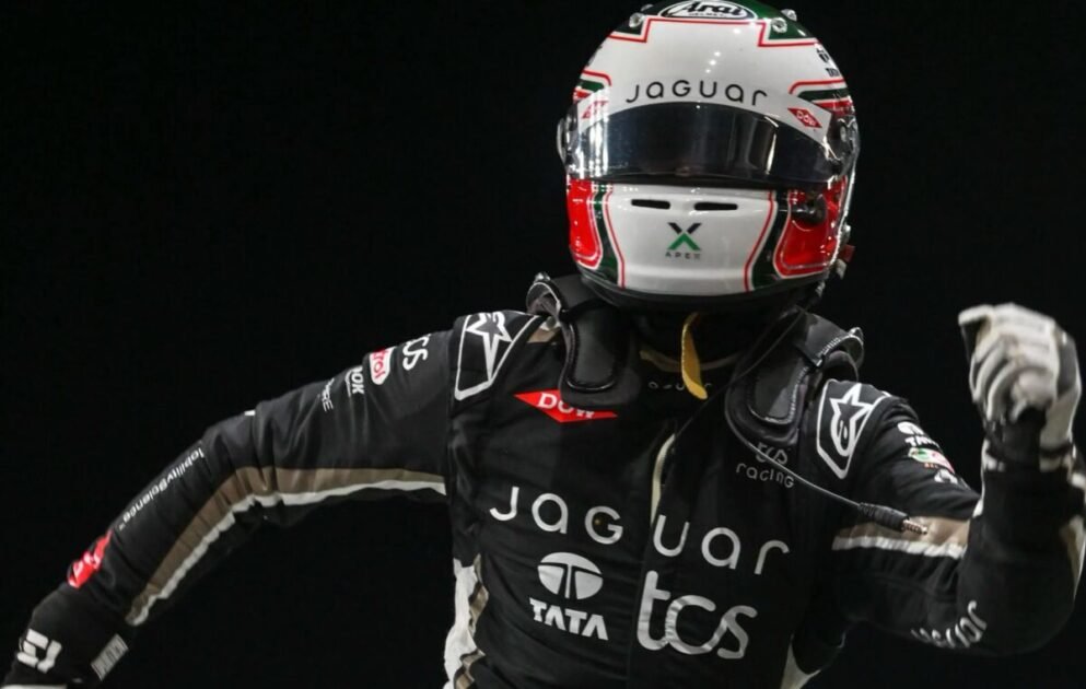 - Da Costa celebra primeira vitória com equipe da Jaguar TCS Racing  - Crédito: Simon Galloway/LAT Images/Fórmula E/Divulgação