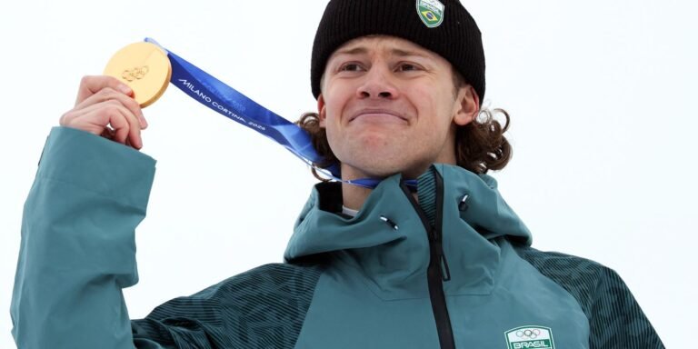 Lula parabeniza Lucas Pinheiro por ouro inédito nos Jogos de