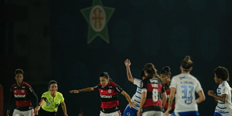 Flamengo e Cruzeiro empatam na abertura da 4ª rodada do BR Feminino 2 Flamengo e Cruzeiro empatam na abertura da 4ª rodada do