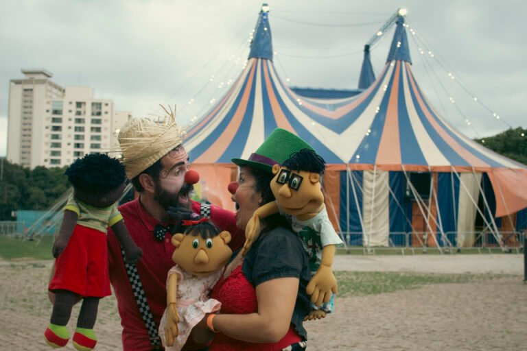 CAMILA CARNEIRO KOMBI NO CIRCO_13