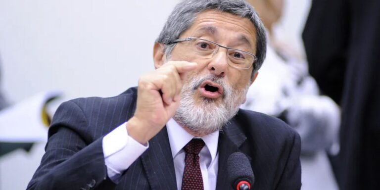 Guerra expõe risco energético do Brasil, diz ex-chefe da Petrobras 4 img201503121538165629659.jpg