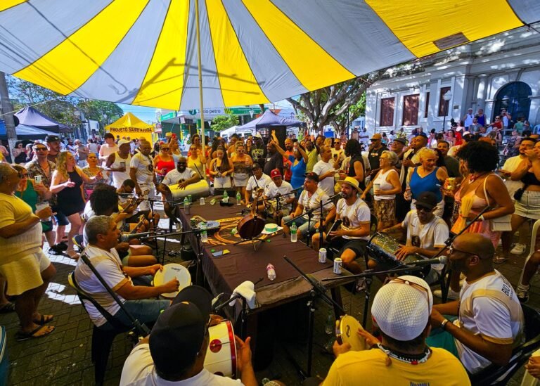Projeto Samb’Ajuda realiza tradicional roda de samba solidária neste domingo (19) em Santa Bárbara d’Oeste 2 SAMBAJUDA
