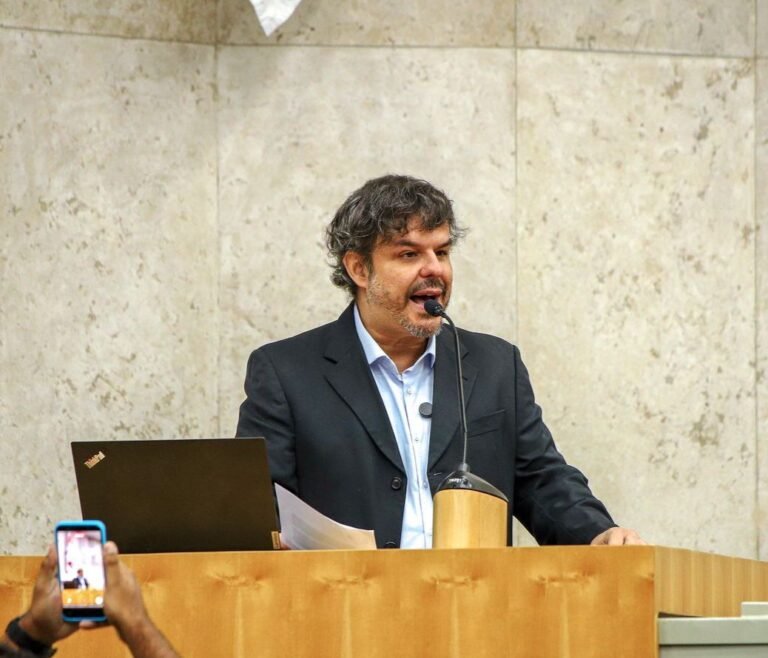 Vereador Adrilles Jorge