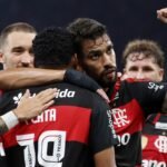 Flamengo reage e vence Santos de virada por 3 a